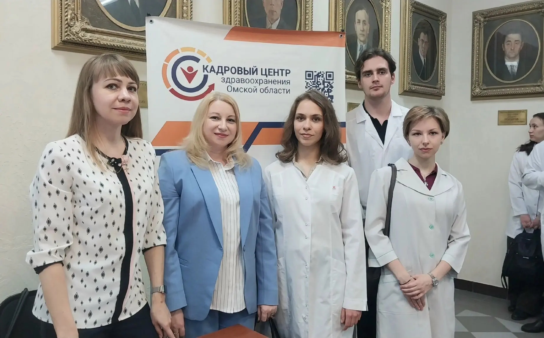 Целевая подготовка в действии: 128 врачей пополнят первичное звено медицинских учреждений Омской области