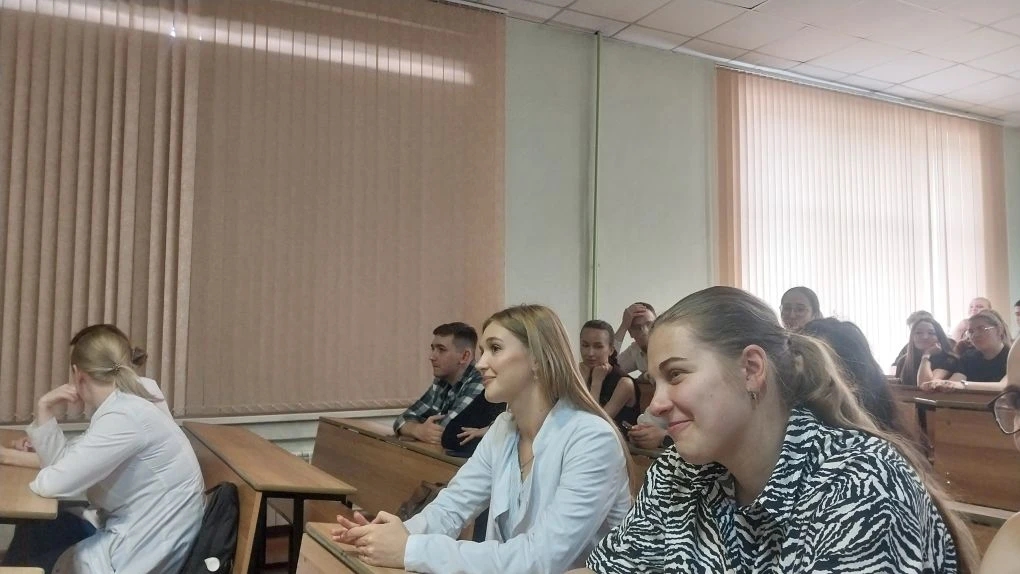 Встреча, которая задаёт вектор будущего для выпускников: всё об ординатуре 2026 и наставничестве